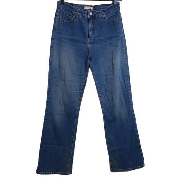 Levi's 512 Bootcut Jeans High Rise Perfectly Slimming Cotton Blend Comfy 10 - Picture 1 of 13